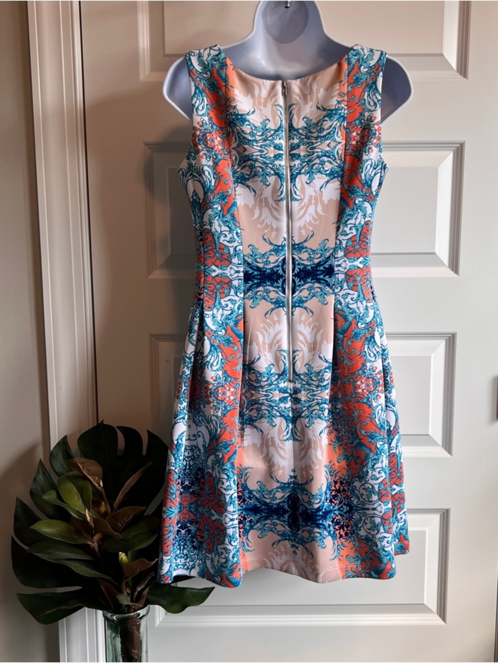 2/$25 GABBY SKYE Fit Flare Mini Size 6 Pockets - Picture 2 of 6